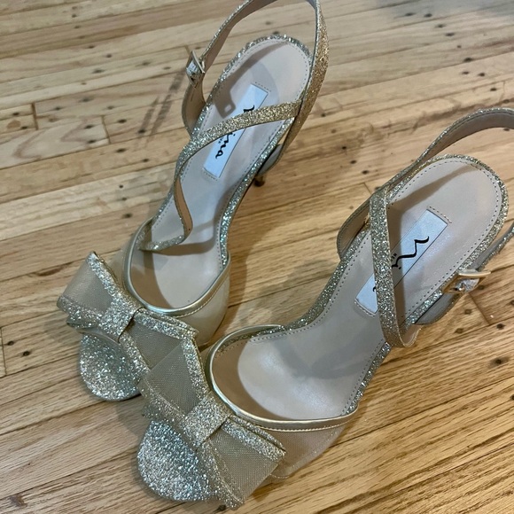 Nina New York - Gold Glitter Stilettos - Size 8.5/38.5 - Picture 5 of 8